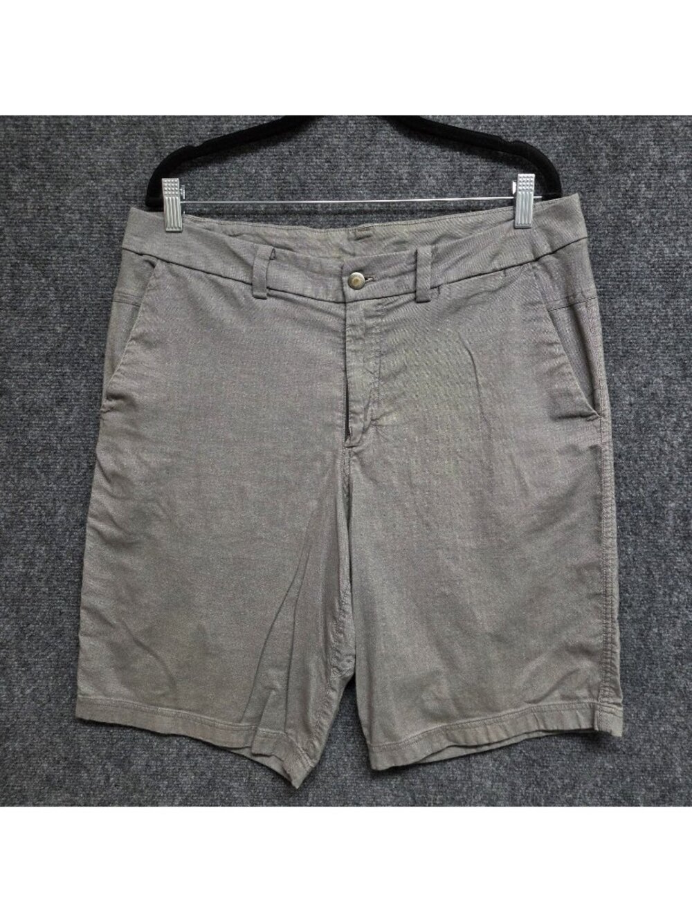 Lululemon Shorts Men 34 Gray The Works Quik Oxford 11" Stretch Casual Preppy